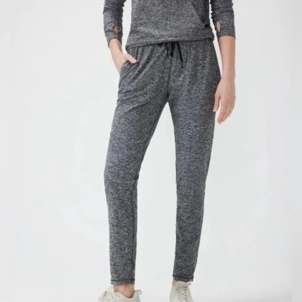 Outdoor Voices CloudKit Sweatpants | Heathered Gray